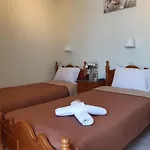 Anagennisis Hotel